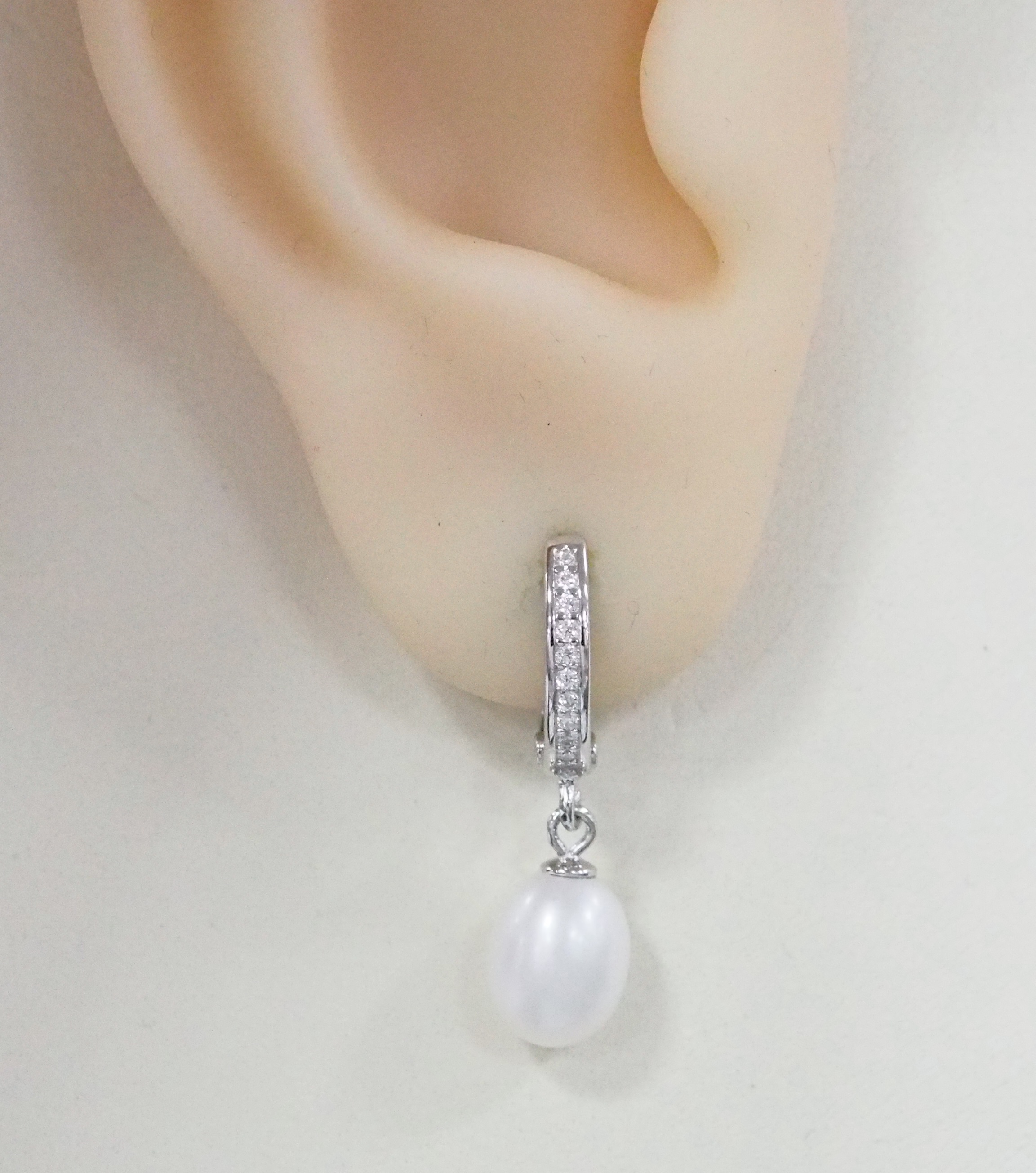 Серебряные серьги с жемчугом